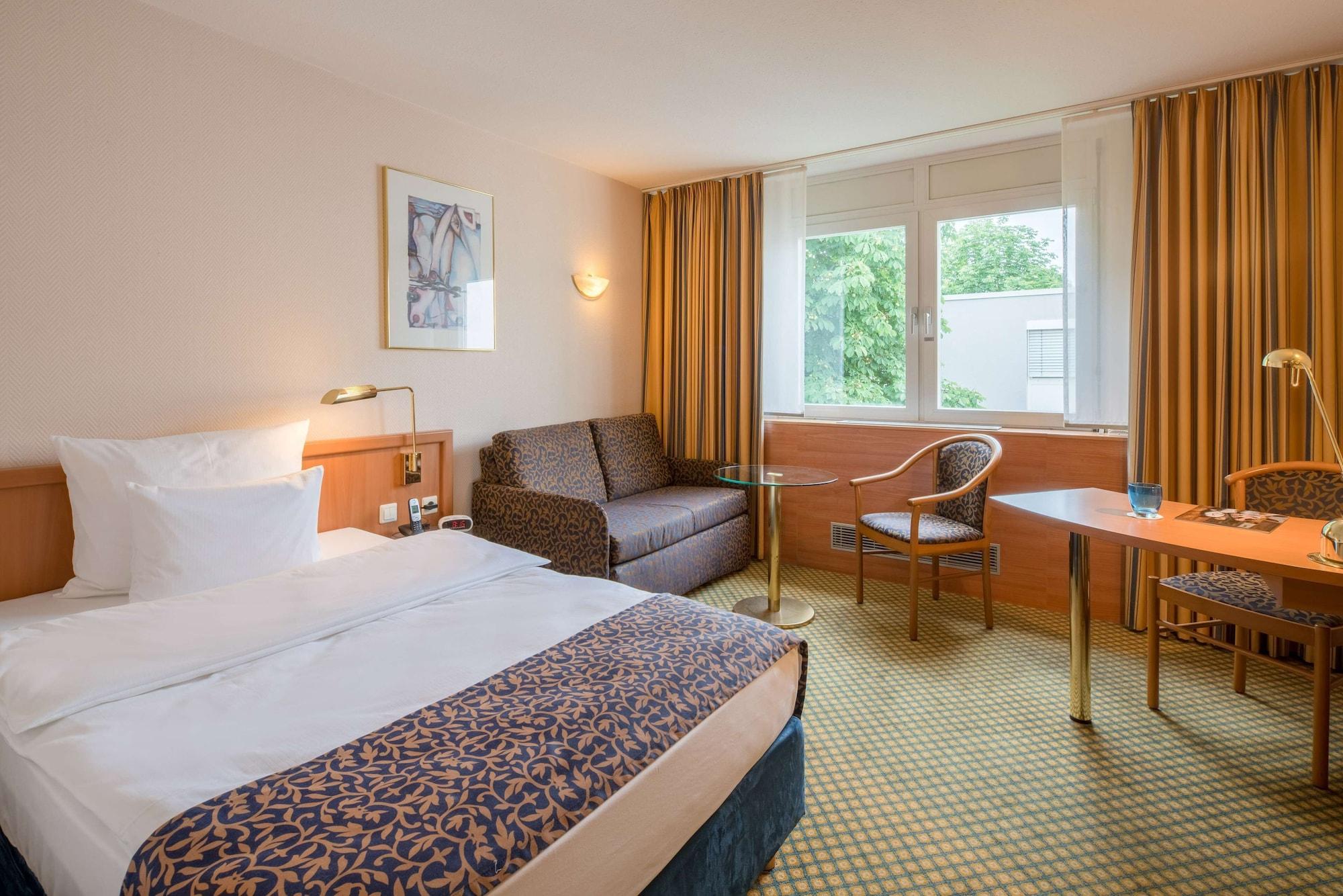 Best Western Plus Hotel Fellbach-Stuttgart Ngoại thất bức ảnh