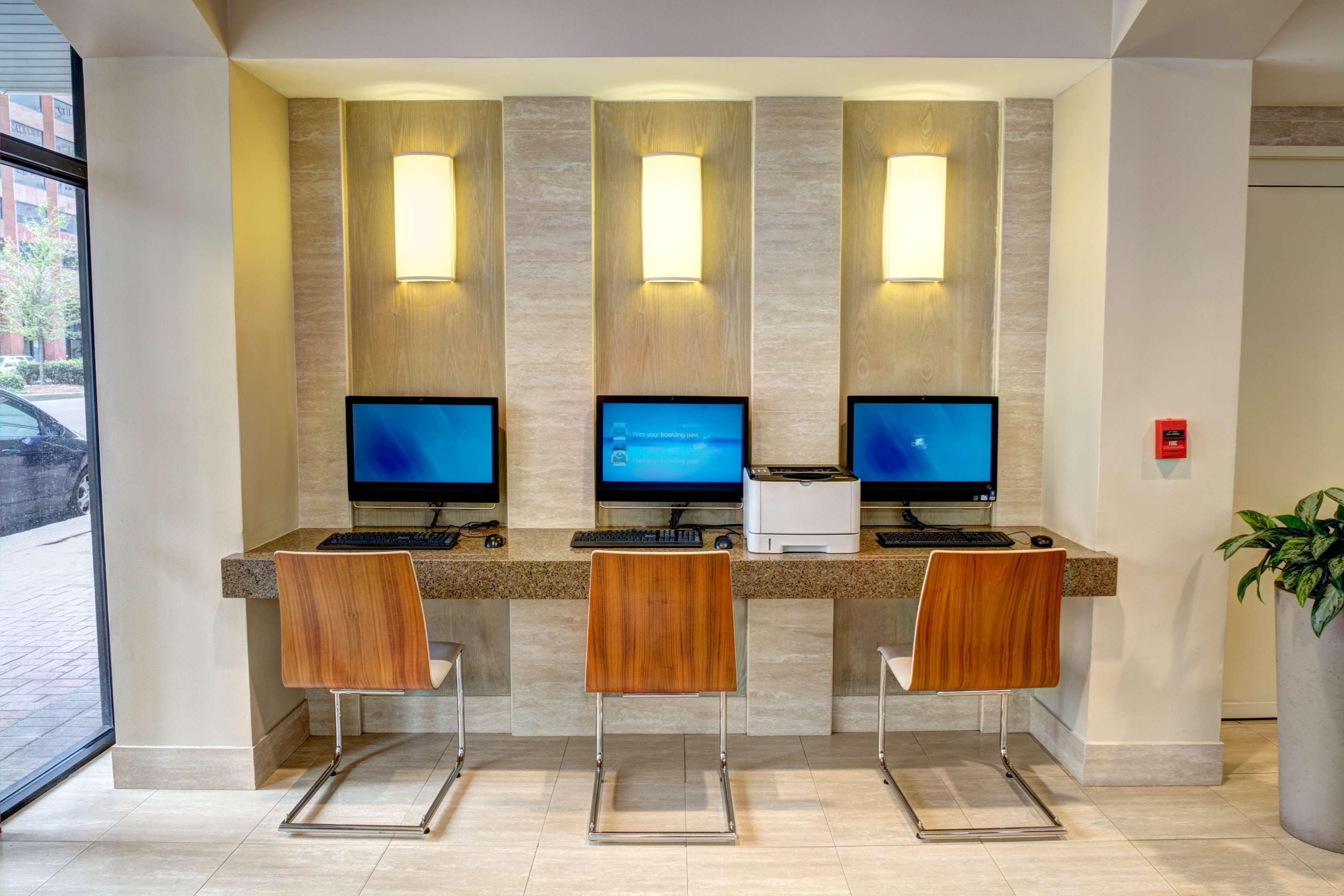 Best Western Plus Hotel Fellbach-Stuttgart Ngoại thất bức ảnh