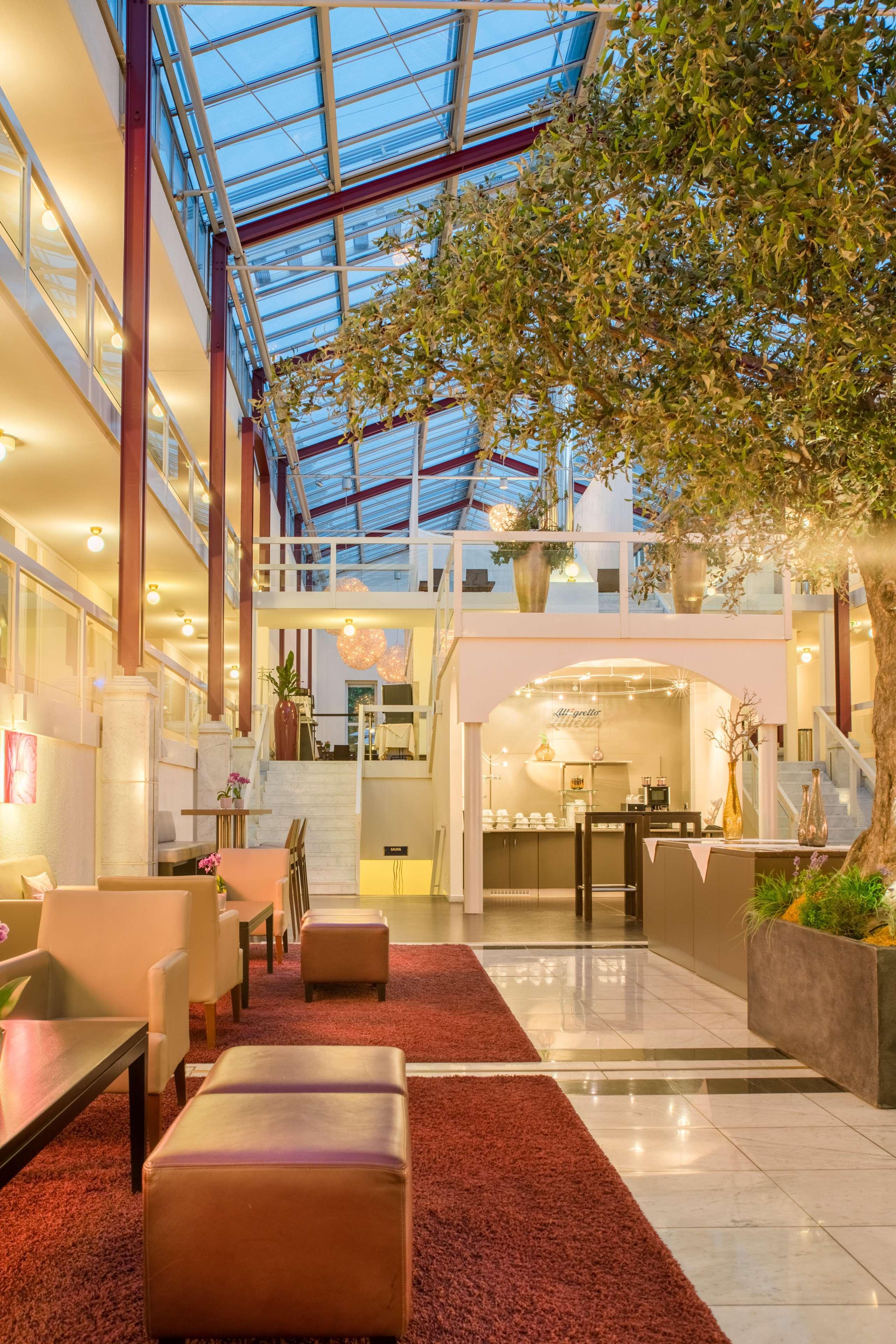 Best Western Plus Hotel Fellbach-Stuttgart Ngoại thất bức ảnh