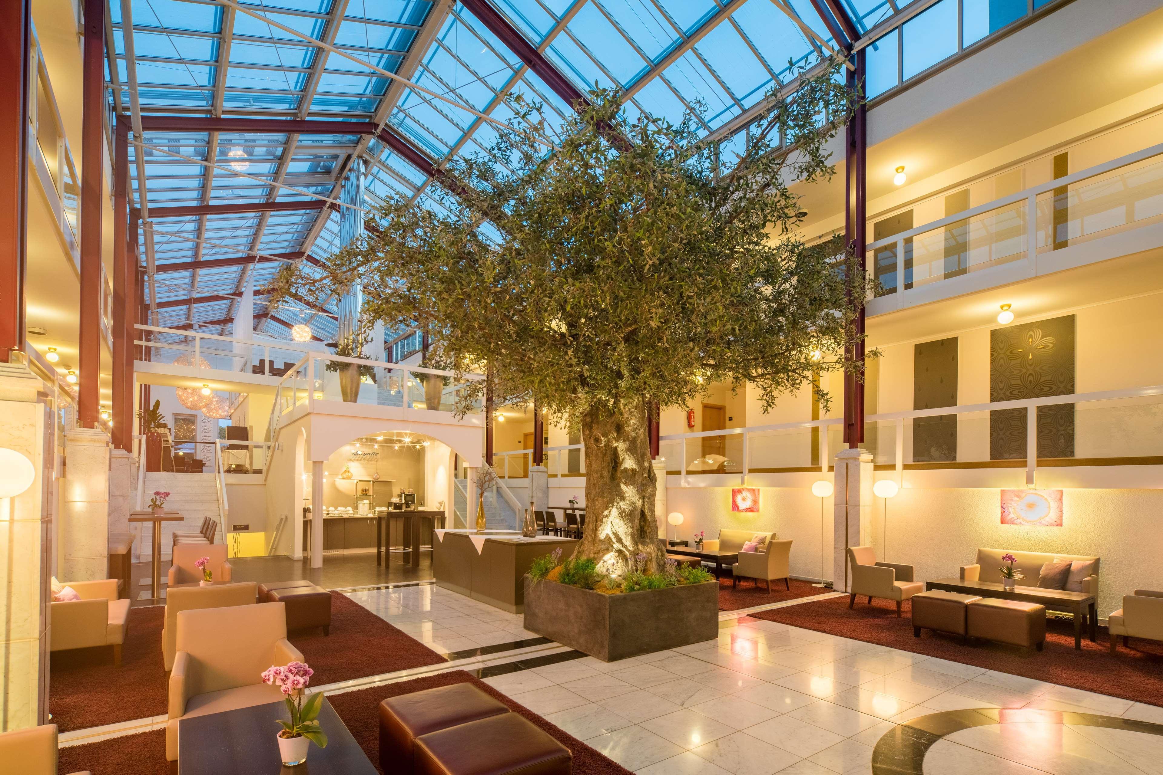 Best Western Plus Hotel Fellbach-Stuttgart Ngoại thất bức ảnh