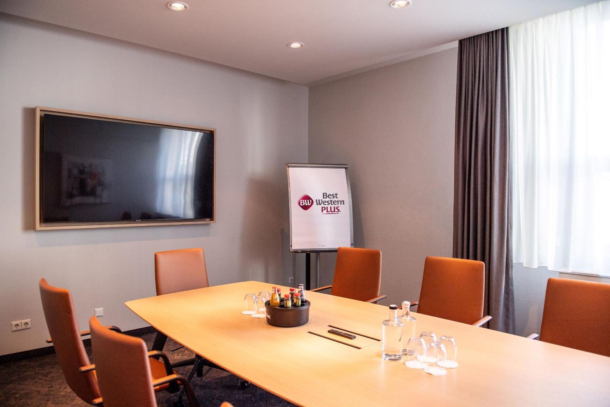 Best Western Plus Hotel Fellbach-Stuttgart Ngoại thất bức ảnh